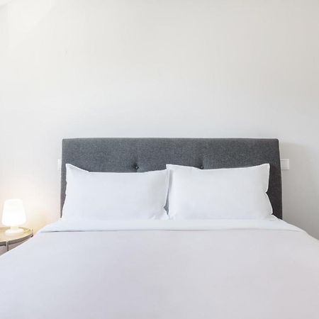 Olala Lisbon Oriente Suites C Екстериор снимка